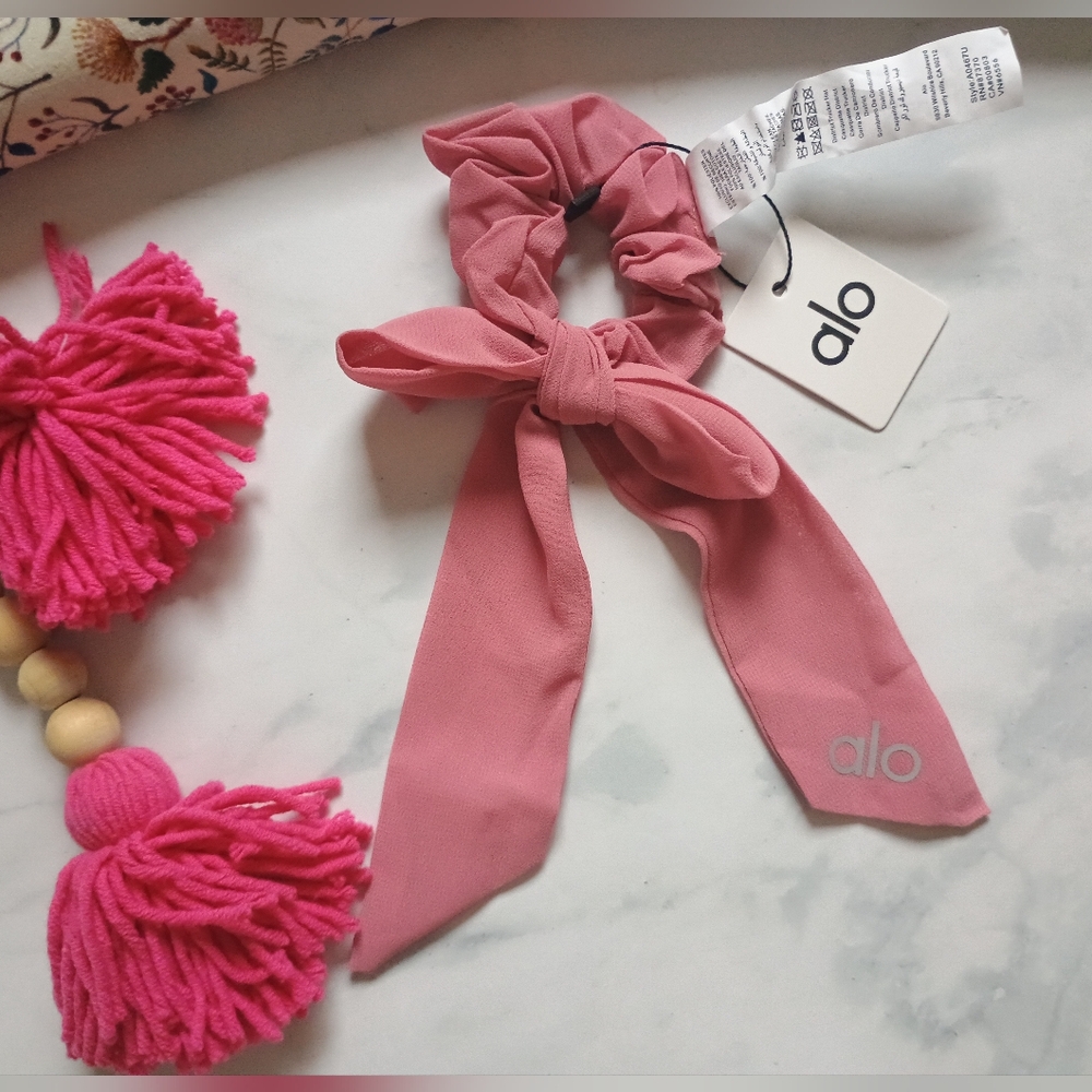 Alo Yoga Hair Ties Love Knots Smoky Quartz OS